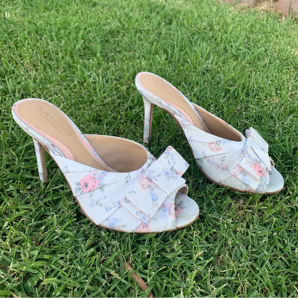 Antonio Melani x Born on Fifth Arden Floral Bow Dress Sandals - Picture 7 of 16